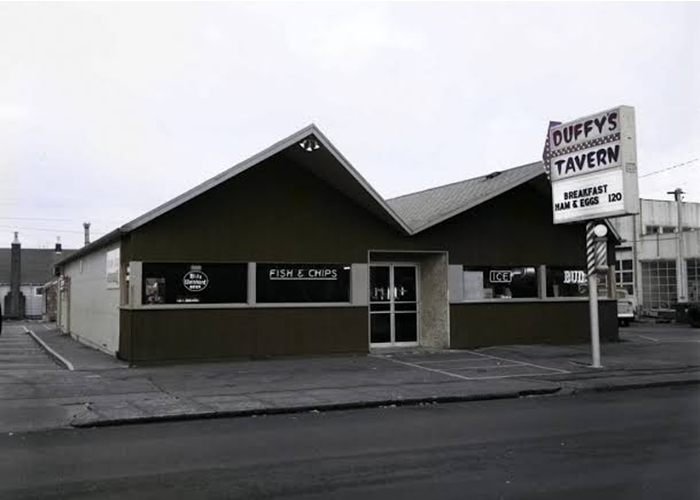 Duffys Tavern